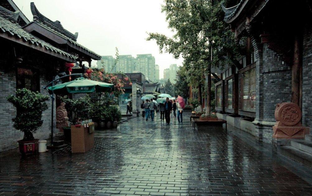 小镇惊魂